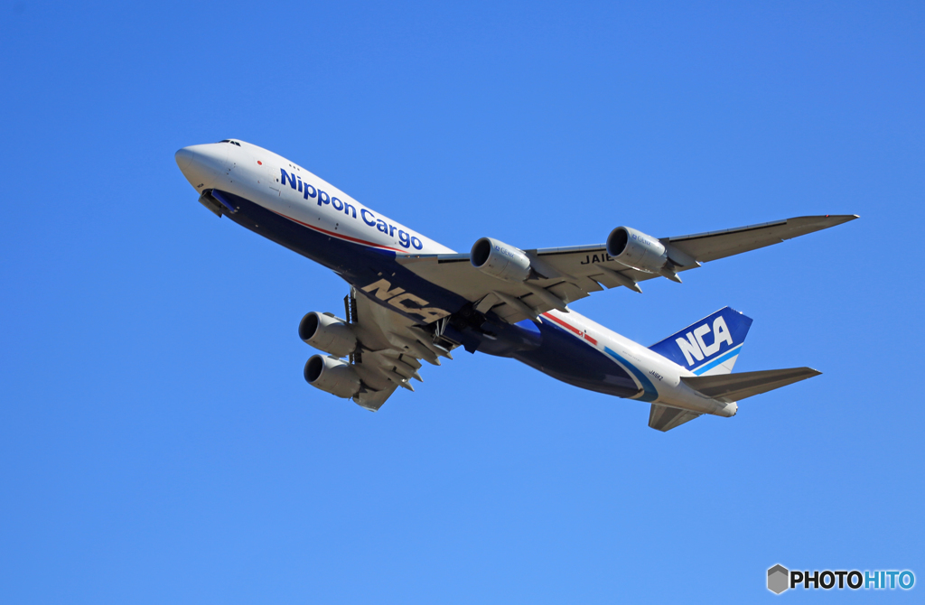 「青い空」が一番 NCA 747-8KZF JA16KZ