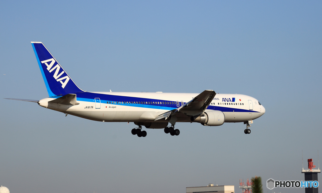 ANA 767-381 JA617A 到着 