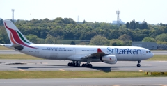 出発（56）Srilankan A340-300　　