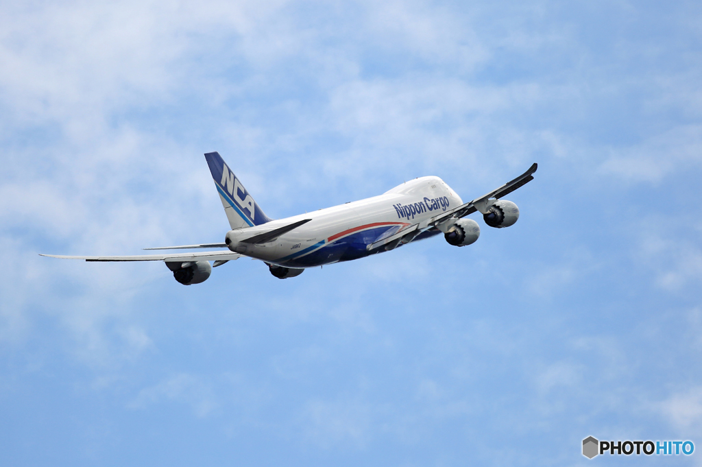 飛行 NCA 747-8KZF JA16KZ