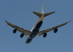 POLAR 747-87UF 離陸