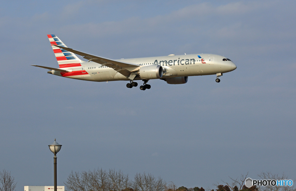 American 787-8 N800AN