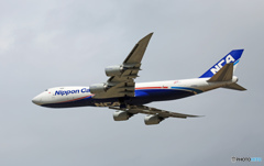 NCA 747-8KZF JA14KZ 飛び立ち　