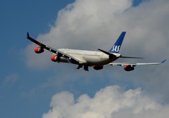 離陸 SAS A340-313