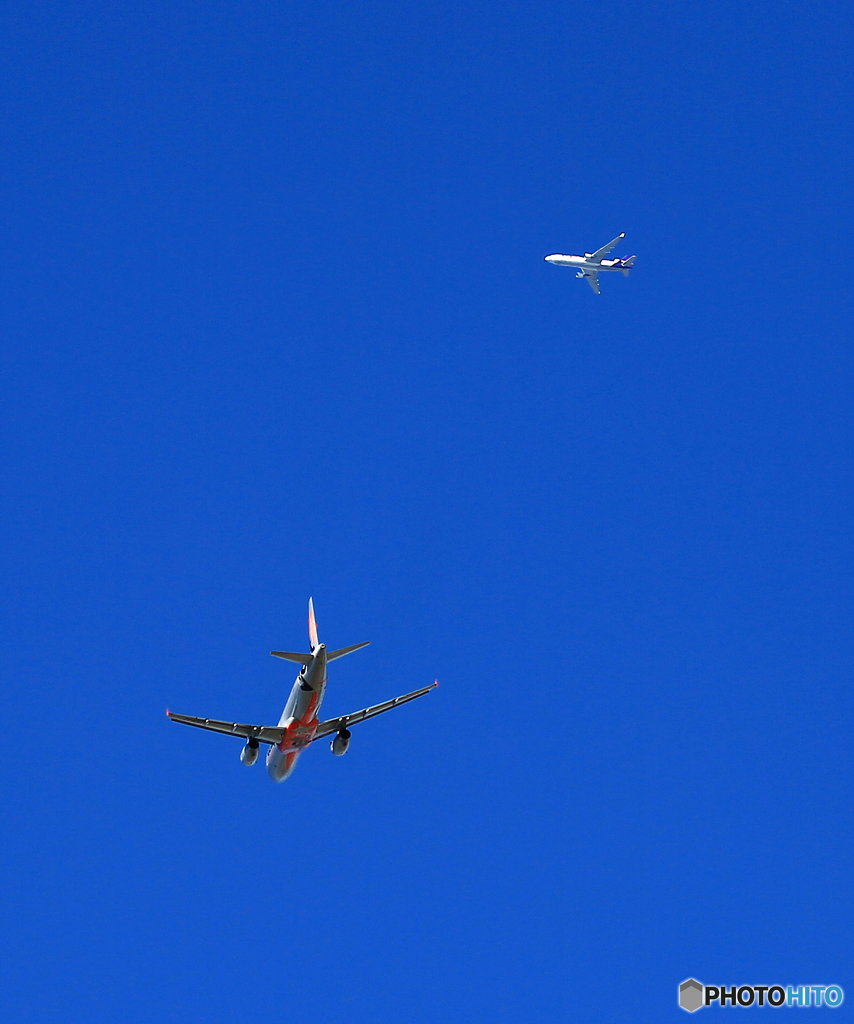☮Jetstar A320  +  ☮FedEx MD-11 クロス