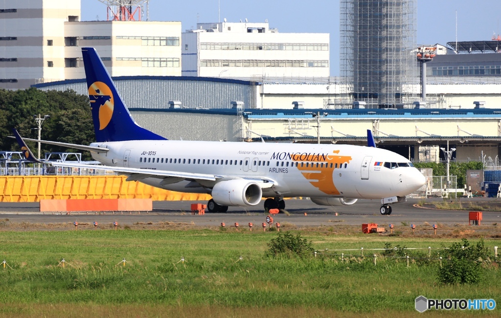 Mongolian 737-8SH 離陸　