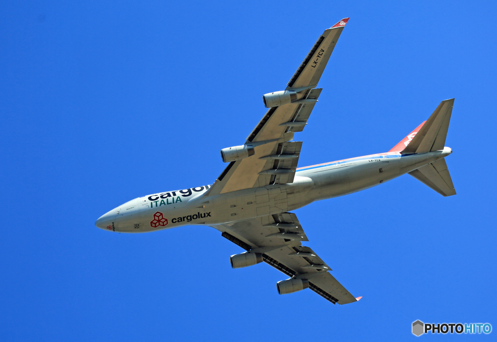 「スカイ」 Cargolux 747-400F LX-YCV 飛行