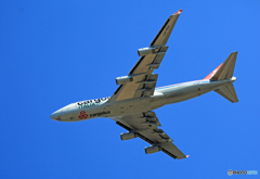 「スカイ」 Cargolux 747-400F LX-YCV 飛行