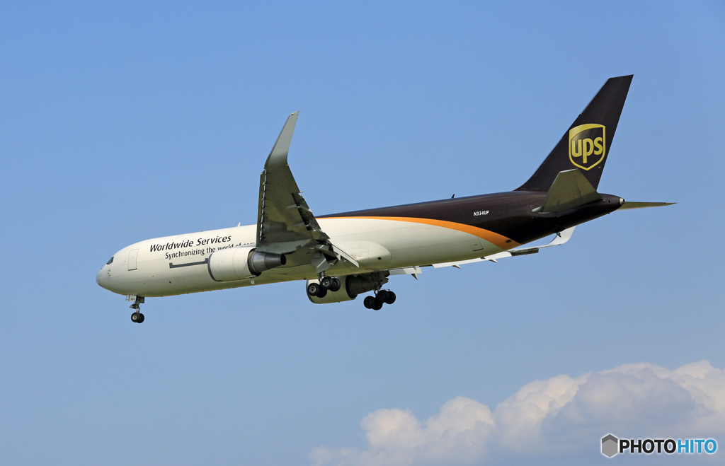 到着UPS 767-34AF N334UP