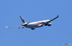 出発 Malaysia A330-323 9M-MTA