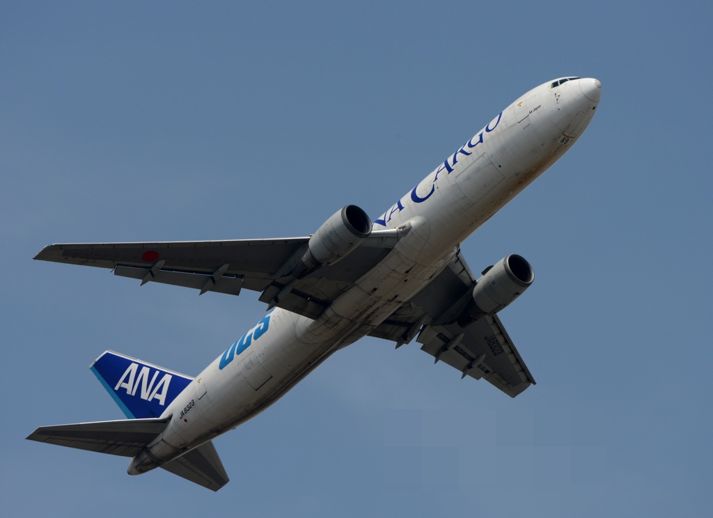 ANA DCS767-381 飛行