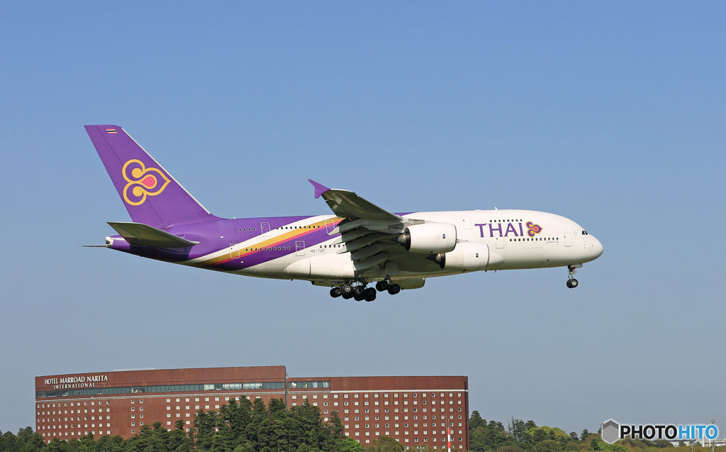 「空色」　Thai A380-841 HS-TUF　着陸　