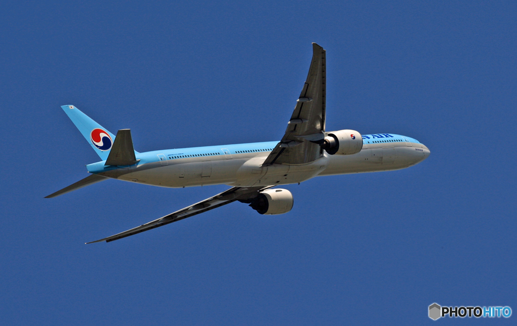 飛び立ち KOREAN 777