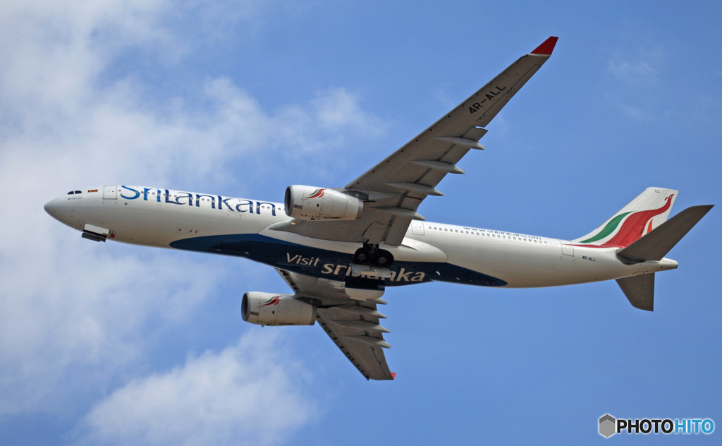 SriLankan A330-343 4R-ALL 飛び立ち　