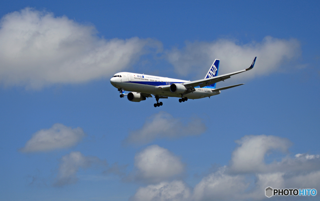 [青空] ANA 767-381 JA622A