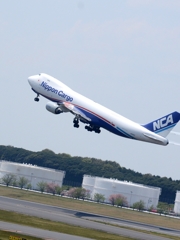 飛び立ち（68）NCA 747-8i