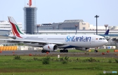 SriLankan A330-243 4R-ALO 出発　