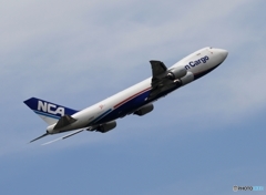 飛行　NCA 747-8KZF 