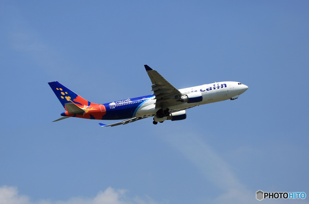 離陸 Air Calin A330-202 F-OJSE