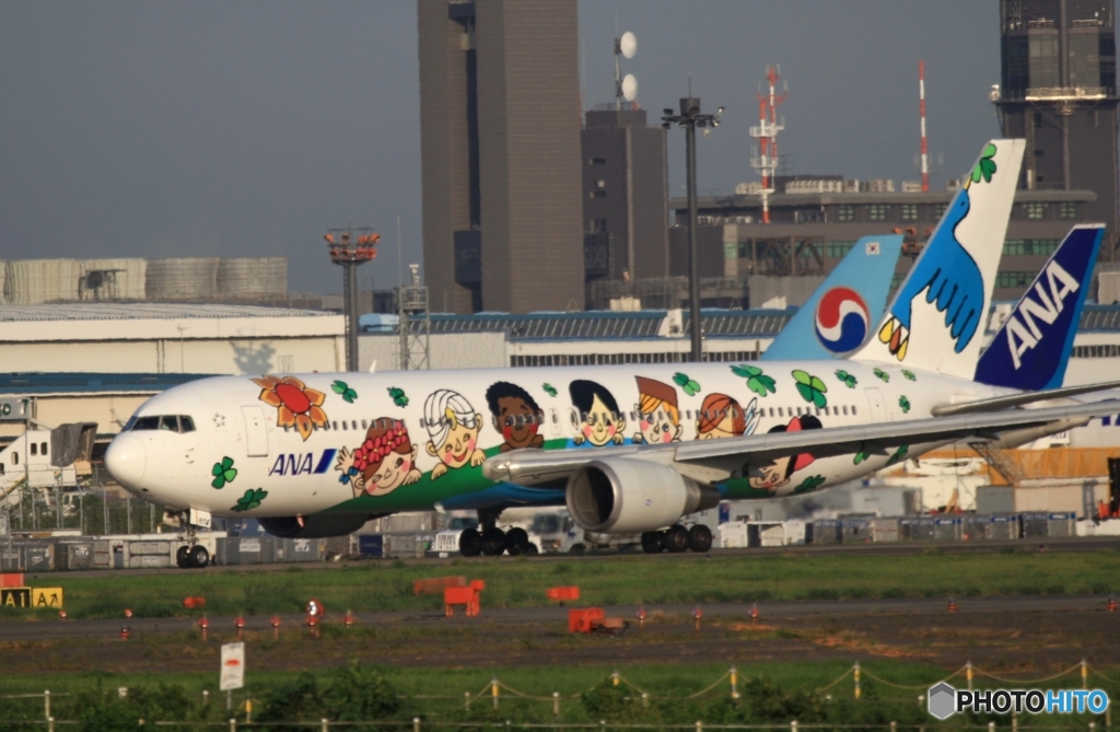 ANA「ゆめジェット～You & Me～」767-300 