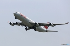 SWISS A340-313 離陸
