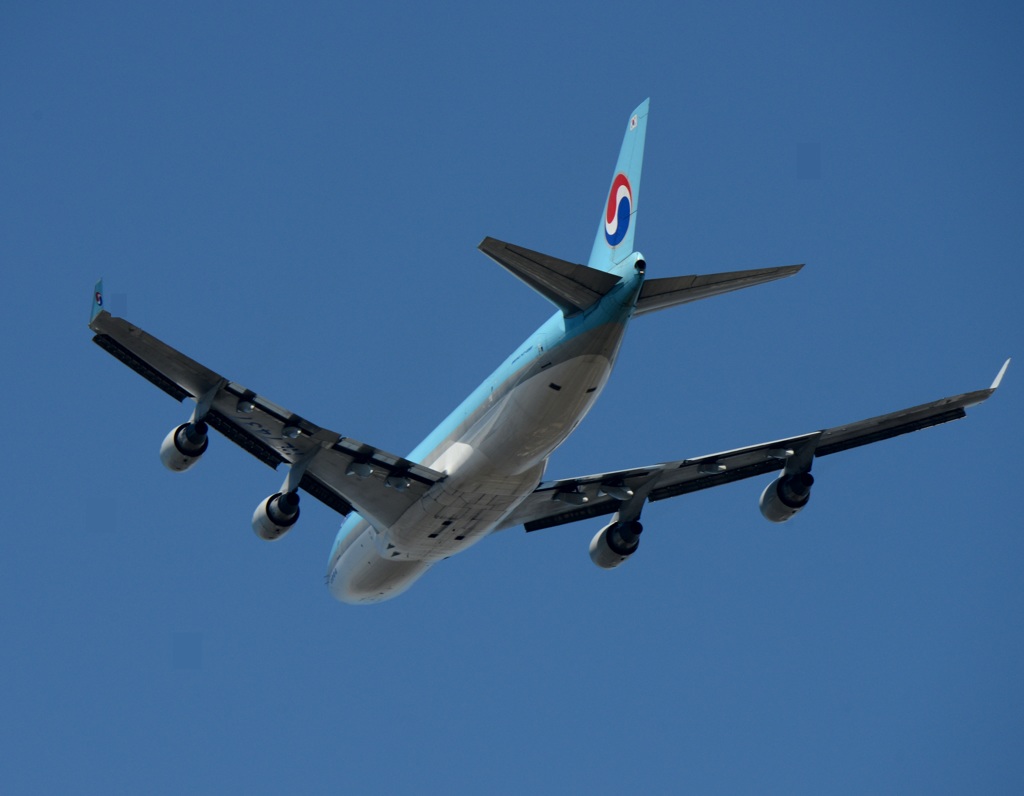 出発 KOREAN 747-4B5F