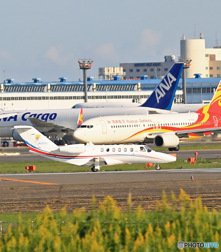 離陸 静岡コミュータ セスナ 525 JA359C