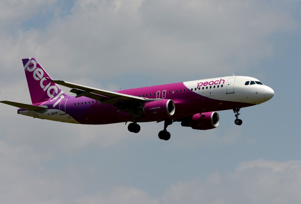 到着　peach A320-214 