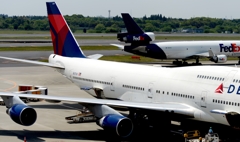 DELTA 747 / FedEx MD11