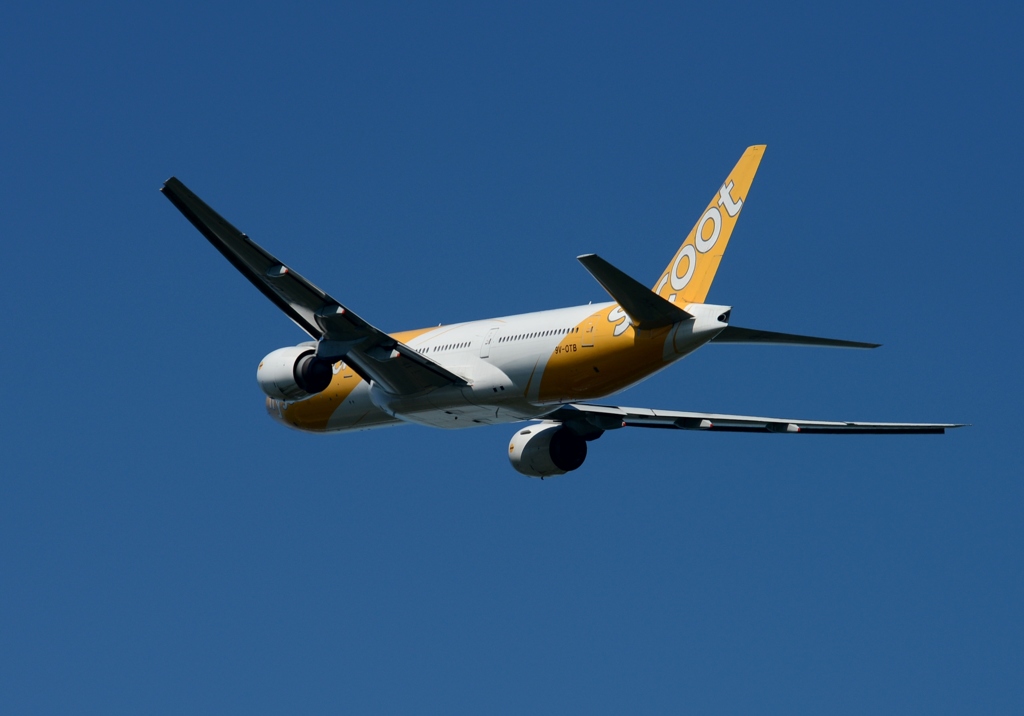 離陸（373）scoot 777-212 