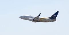 Royal Jet 737-7Z5