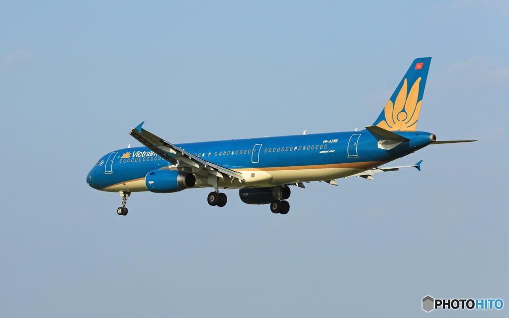 「青空」 Vietnam A321-231 VN-A398
