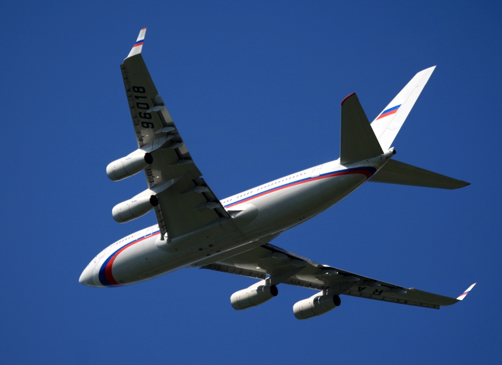 Russian Air Ilyushin IL-96-300 RA-96018