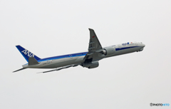ANA 777-381 JA792A 出発 