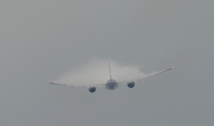 離陸（1-4）FedEx 777-FS2　 [ベイパー]　