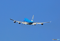 出発　KLM 747-400 PH-BFS