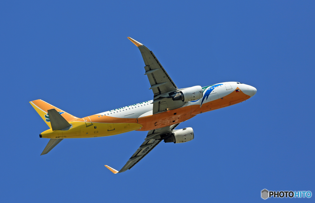 飛び立ち CEBU A320-214 RP-C4101