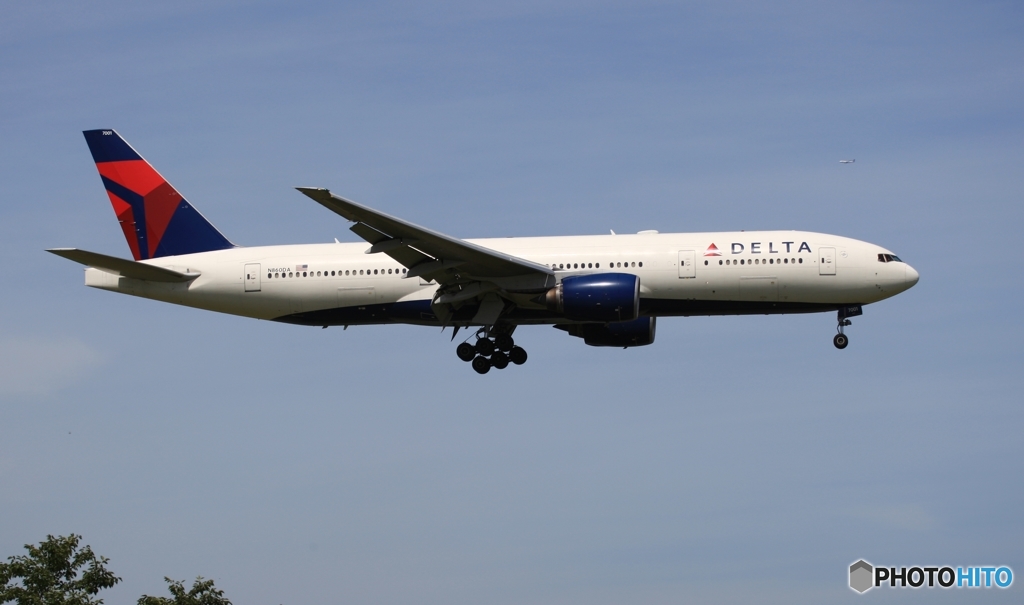 Delta 777-232 着陸　