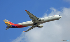 離陸 ASIANA A330-323 HL7741
