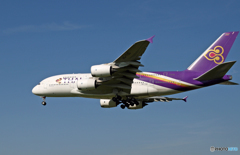 到着 Thai A380-841 HS-TUD