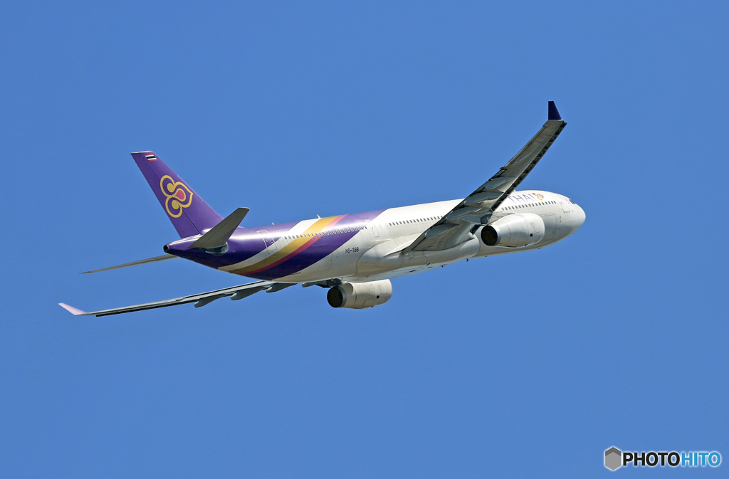 Thai A330-348 HS-TQB 出発 