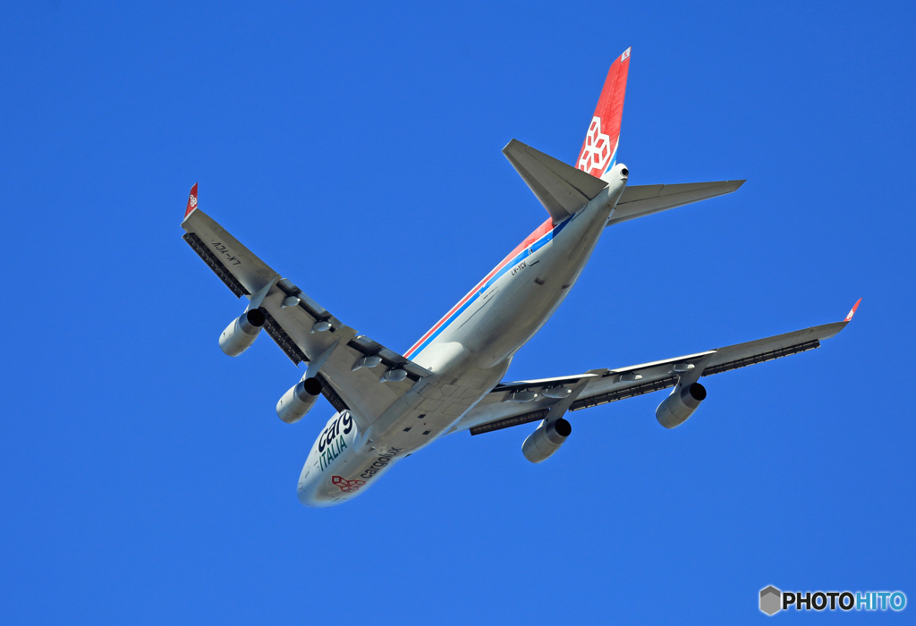 「☁なし」 Cragolux 747-400F LX-YCV 