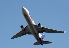 離陸（380）FedEx MD-11 