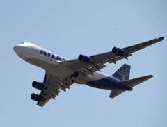 ATLAS 747-400F 離陸