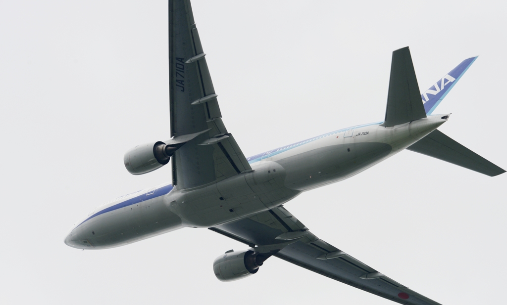 離陸（21）ANA 777-200ER