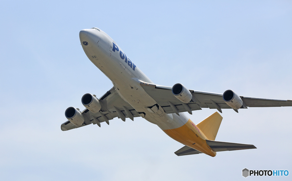 出発 POLAR 747-87UF N858GT