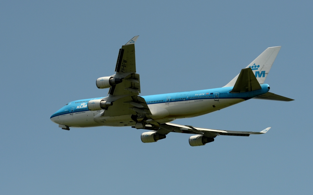 離陸（61）KLM Royal Dutch 747-400 