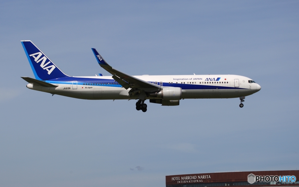 ANA 767-300ER 到着　