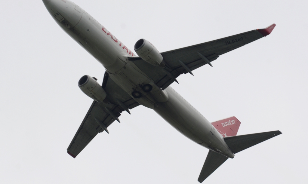 離陸（16）Eastar Jet 737-8Q8