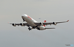 SWISS A340-313 HB-JMB飛び立ち　